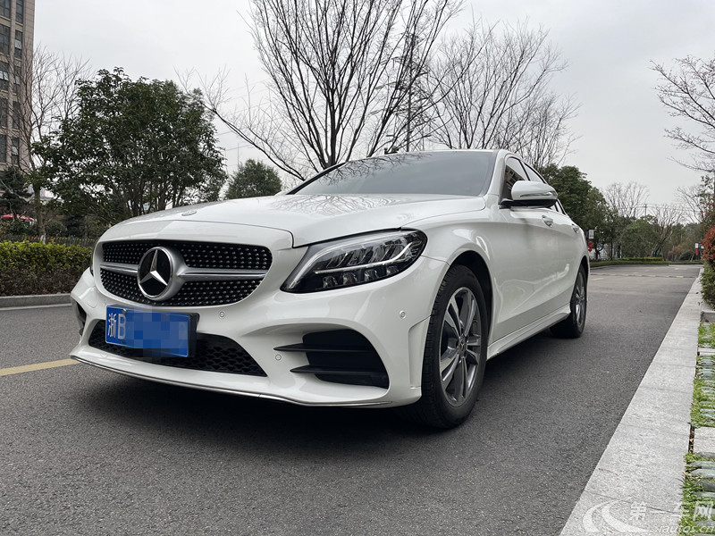 奔驰c级 c200l 2020款 1.5t 自动 时尚型运动版(国)