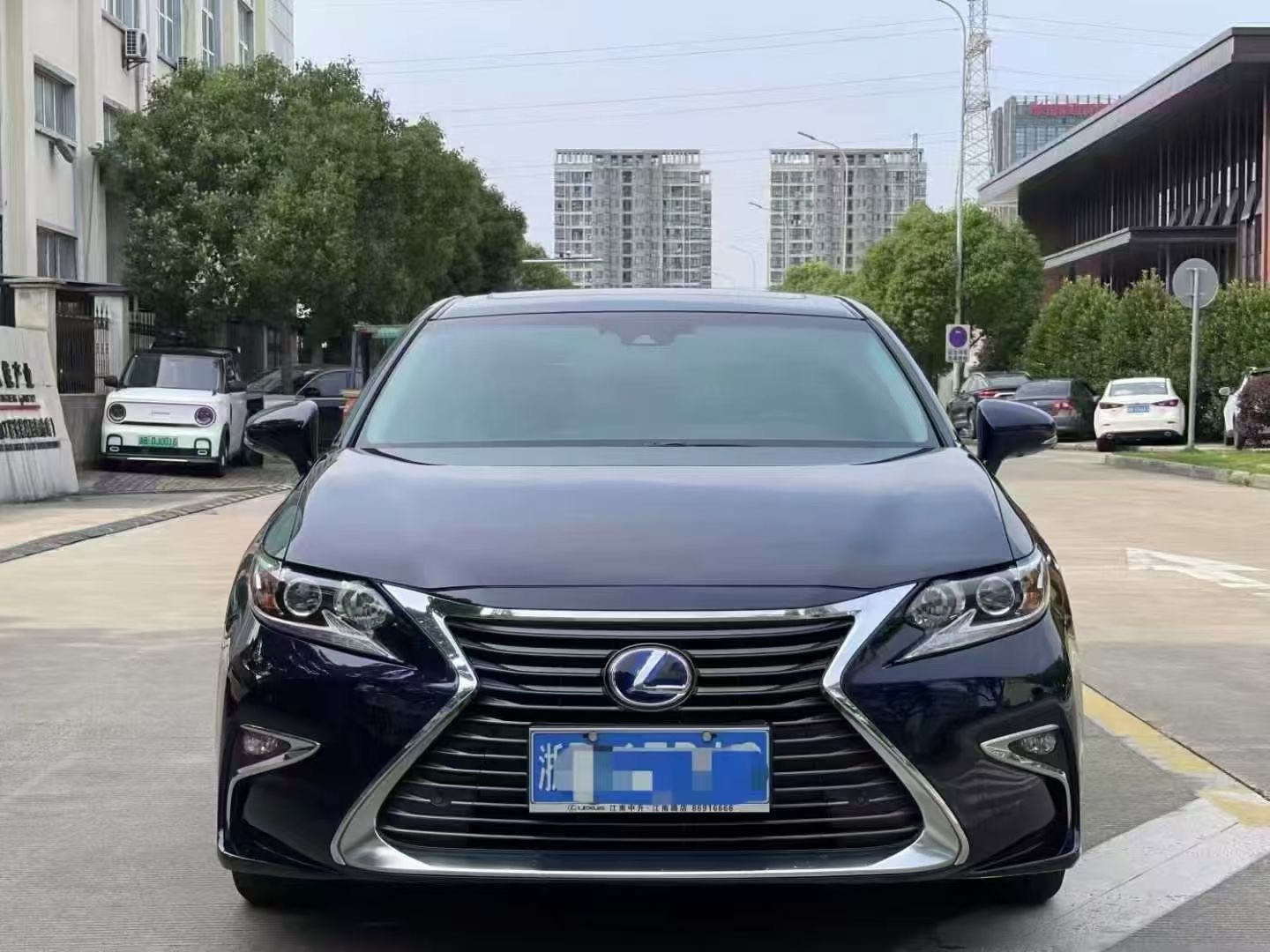 雷克萨斯ES 300h [进口] 2015款 2.5L 自动 舒适版价格0万 