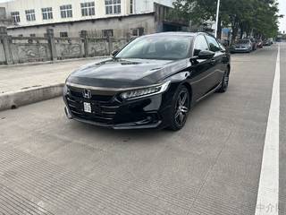 本田雅阁 1.5T 自动 锐·T动260TURBO尊贵版 