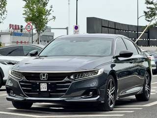 雅阁 1.5T 260TURBO幻夜·尊贵版 