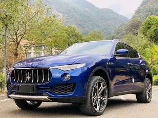 玛莎拉蒂Levante 3.0T 