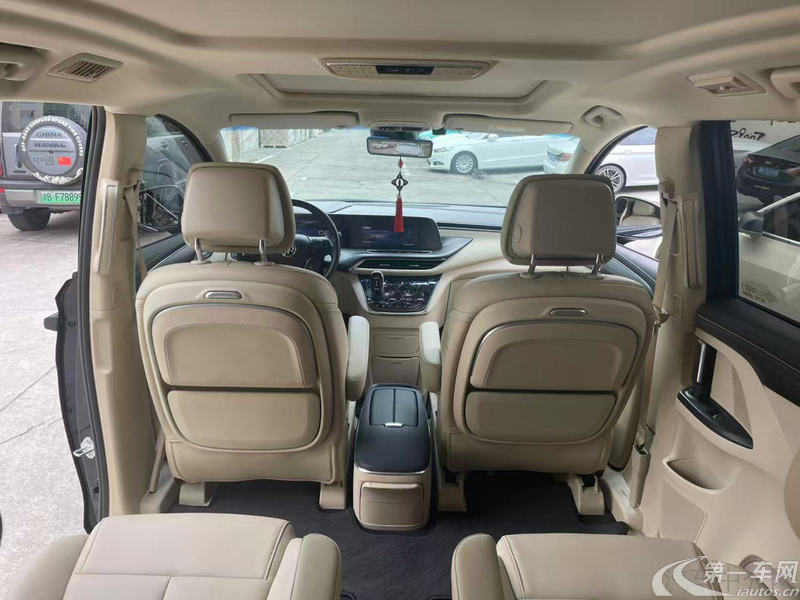 别克GL8 2023款 2.0T 自动 7座 653T尊享型 (国Ⅵ) 