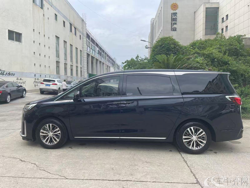 别克GL8 2023款 2.0T 自动 7座 653T尊享型 (国Ⅵ) 