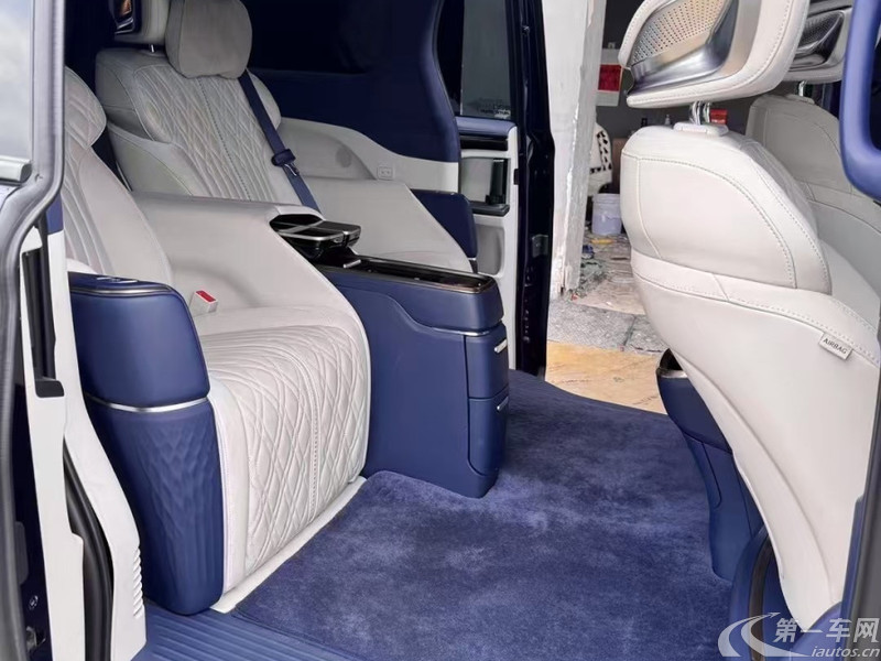 别克GL8 2025款 2.0T 自动 7座 尊享和悦艾维亚版 (国Ⅵ) 