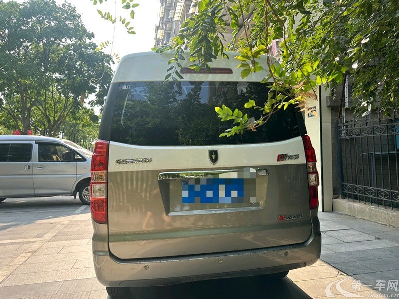 金杯海狮X30 2018款 1.5L 手动 7座 财富版箱货 (国Ⅴ) 