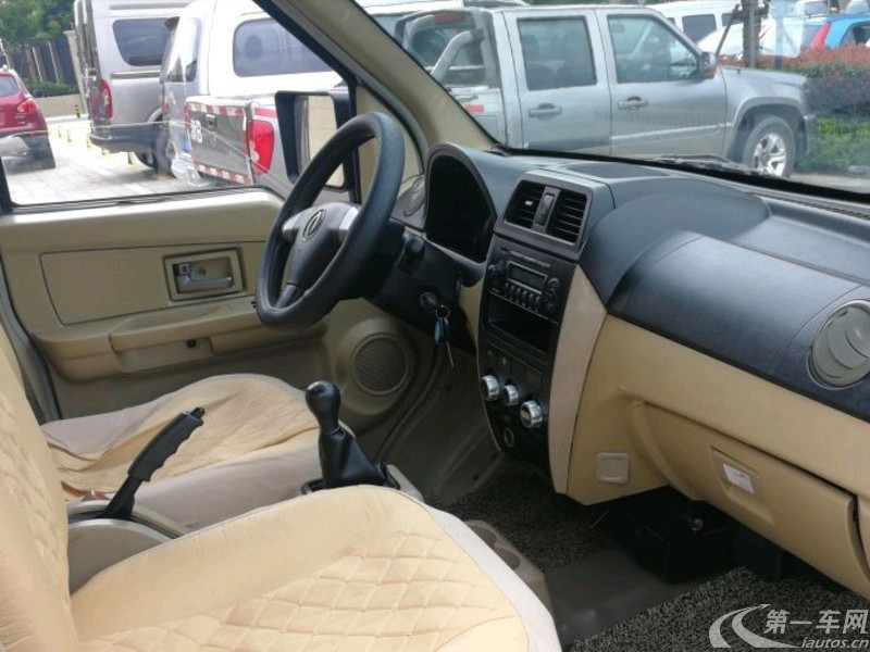 东风小康小康C37 2012款 1.4L 手动 9座 豪华型 (国Ⅳ) 