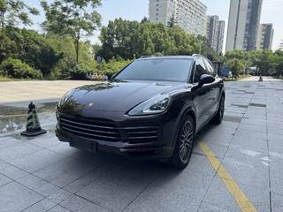 Cayenne 3.0T 标准型墨规版平行进口 