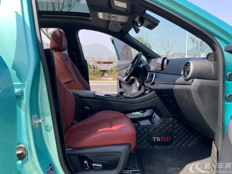 东风风行风行T5 EVO 2021款 1.5T 自动 荣耀版 (国Ⅵ) 