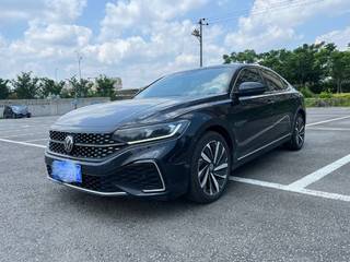 帕萨特 2.0T 330TSI星空精英版 