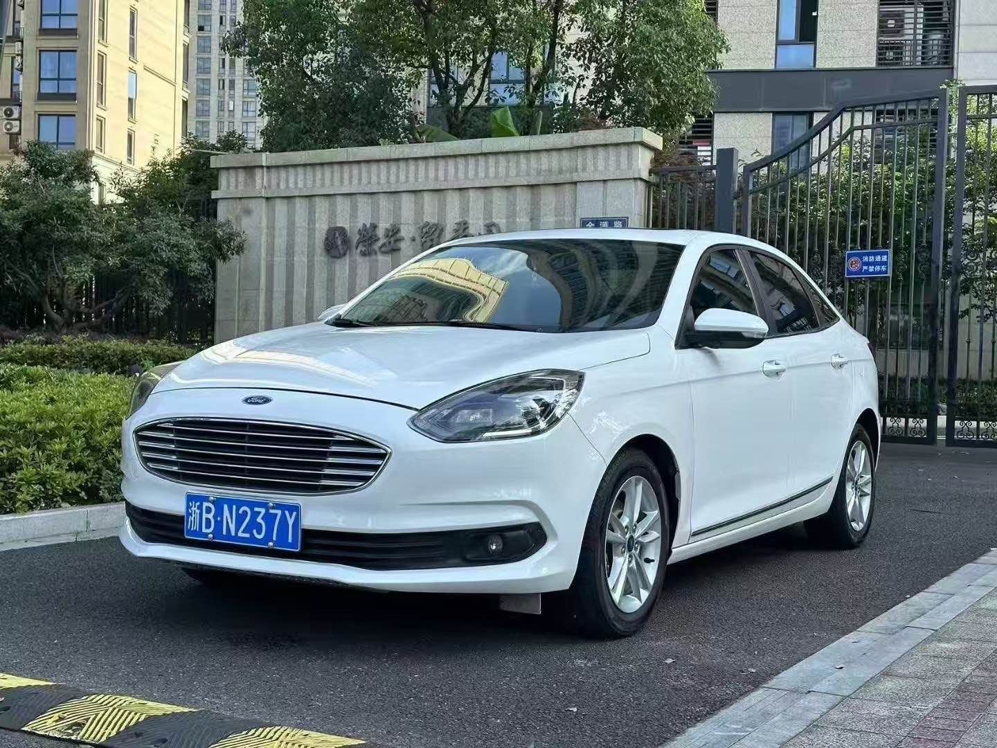 福特福睿斯 2019款 1.5L 自动 改款悦享型 价格0万