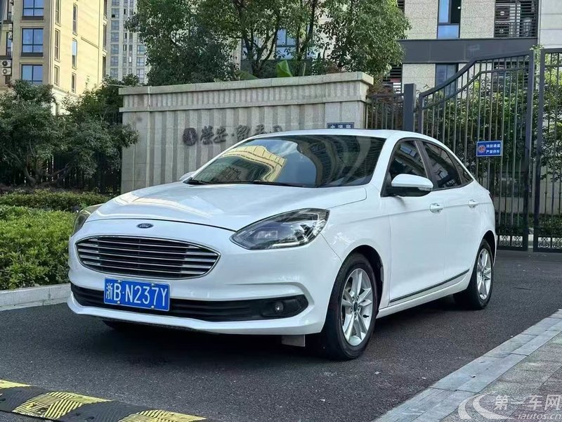 福特福睿斯 2019款 1.5L 自动 改款悦享型 (国Ⅵ) 