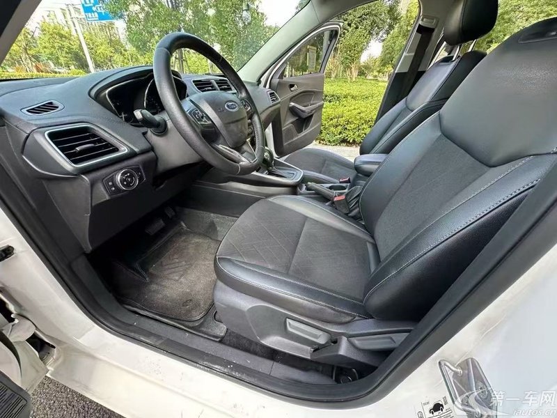 福特福睿斯 2019款 1.5L 自动 改款悦享型 (国Ⅵ) 