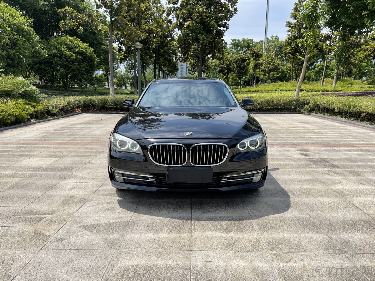 宝马7系 730Li [进口] 2013款 3.0L 自动 汽油 领先型价格0万