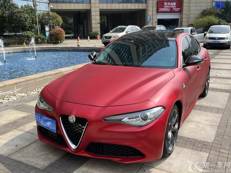 阿尔法罗密欧Giulia [进口] 2017款 2.0T 自动 精英版 