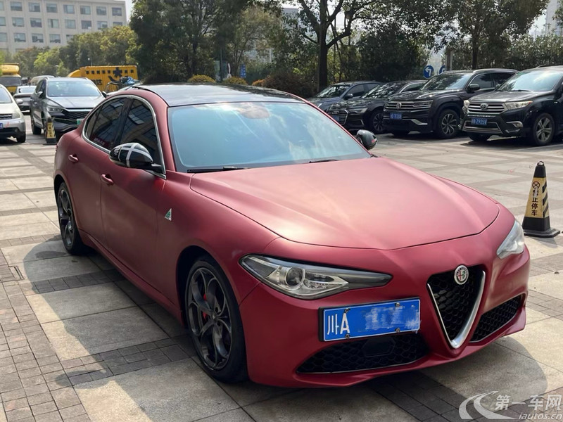 阿尔法罗密欧Giulia [进口] 2017款 2.0T 自动 精英版 
