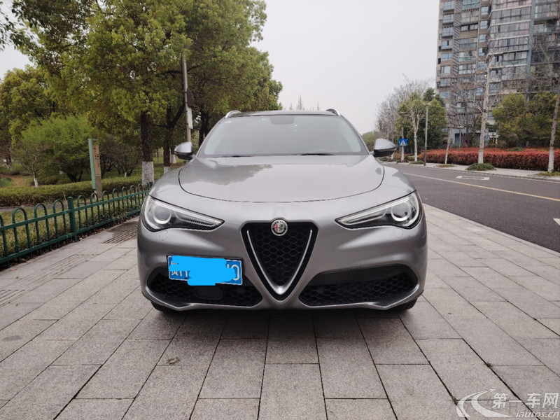 阿尔法罗密欧Stelvio [进口] 2019款 2.0T 自动 280HP豪华版 