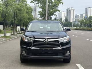 丰田汉兰达 2.0T 自动 豪华导航版 
