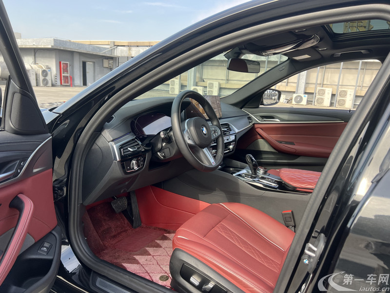 宝马5系 530Li 2023款 2.0T 自动 汽油 xDrive-M运动套装 (国Ⅵ) 