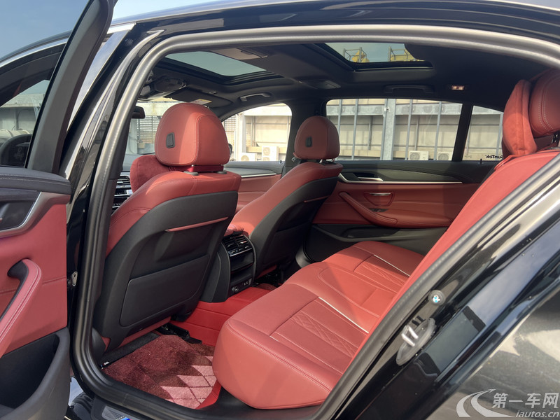 宝马5系 530Li 2023款 2.0T 自动 汽油 xDrive-M运动套装 (国Ⅵ) 