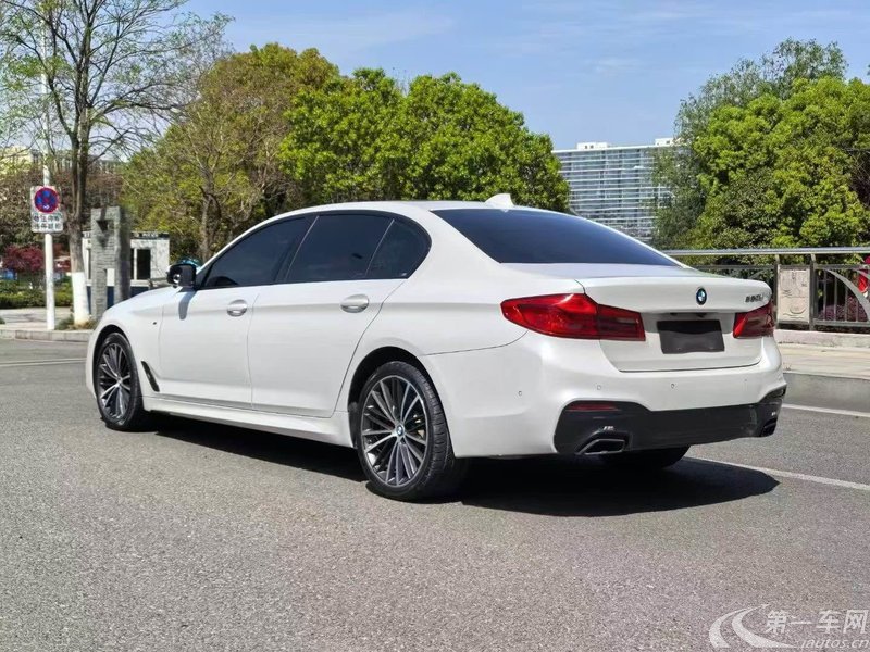 宝马5系 530Li 2019款 2.0T 自动 汽油 xDrive-M运动套装 (国Ⅵ) 
