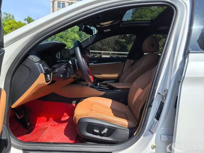 宝马5系 530Li 2019款 2.0T 自动 汽油 xDrive-M运动套装 (国Ⅵ) 