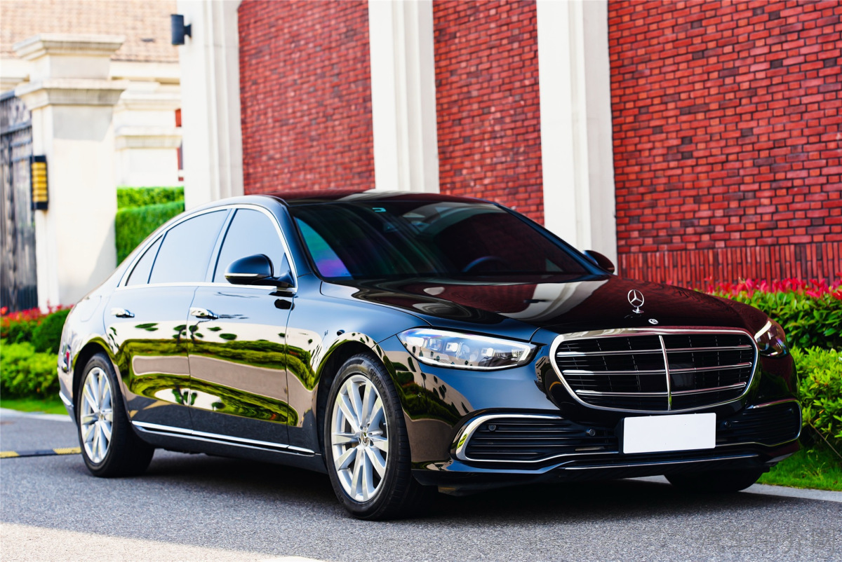 奔驰S级 S400L [进口] 2023款 2.5T 自动 汽油 商务型价格0万 