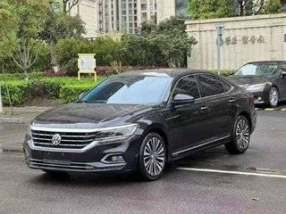 帕萨特 2.0T 380TSI豪华版 