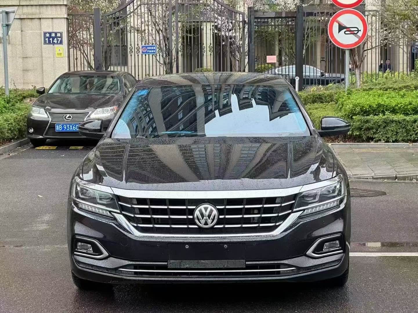 大众帕萨特 2020款 2.0T 自动 汽油 380TSI豪华版 价格0万 