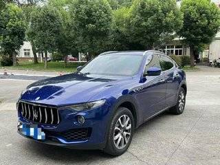 玛莎拉蒂Levante 3.0T 