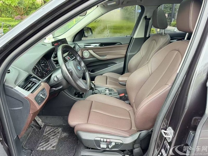 宝马X1 xDrive25Li 2023款 2.0T 自动 四驱 汽油 X设计套装 (国Ⅵ) 