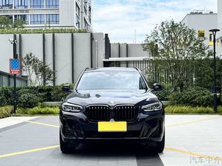 宝马X3 30i 2.0T 自动 领先型M曜夜套装 