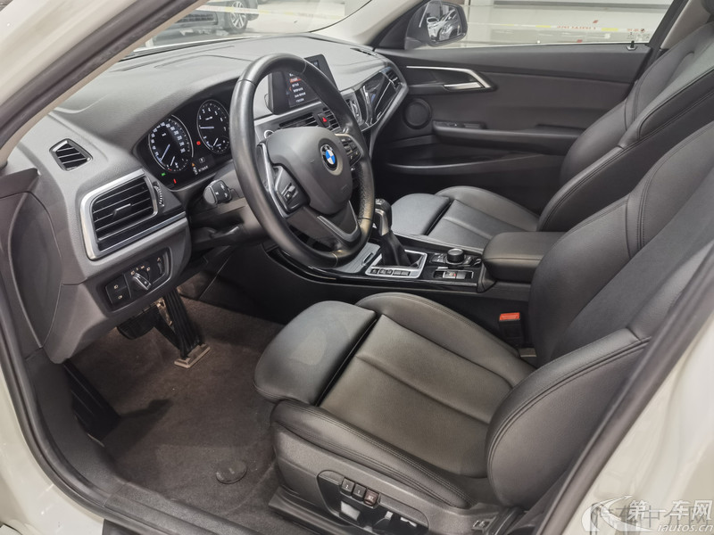 宝马1系 118i 2017款 1.5T 自动 设计套装型 (国Ⅴ) 