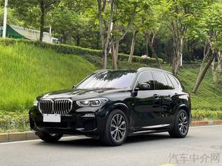 宝马X5 40i 