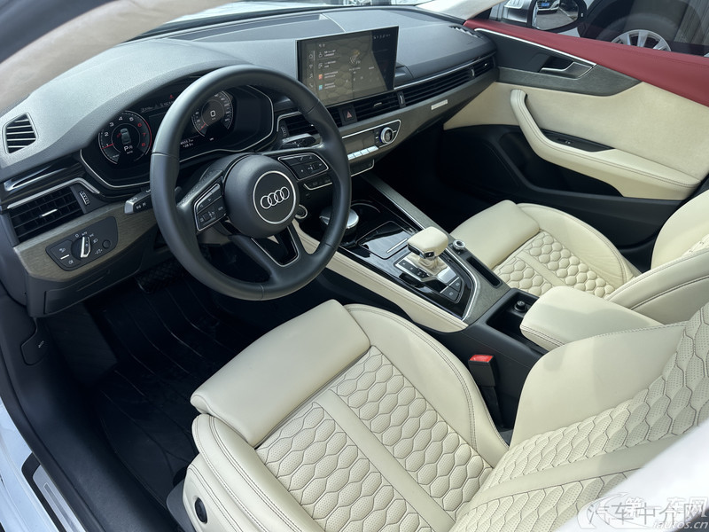 奥迪A5掀背 40TFSI [进口] 2021款 2.0T 自动 汽油 时尚动感型 