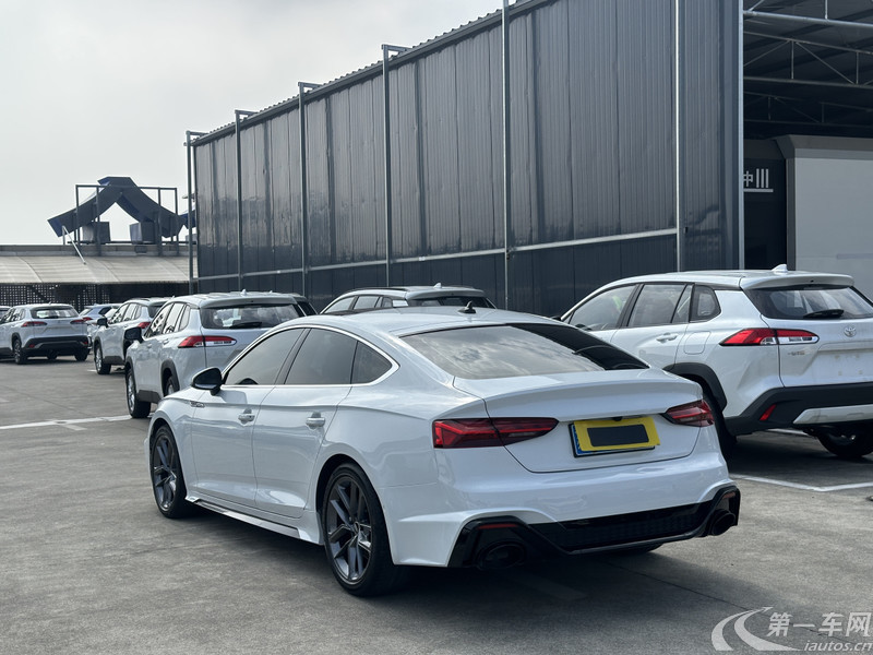 奥迪A5掀背 40TFSI [进口] 2021款 2.0T 自动 汽油 时尚动感型 