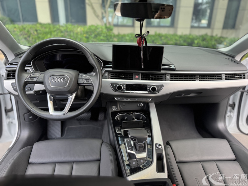 奥迪A5掀背 40TFSI [进口] 2022款 2.0T 自动 汽油 豪华动感型 
