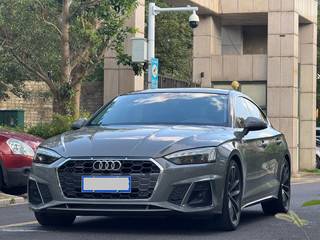 奥迪A5掀背 2.0T 