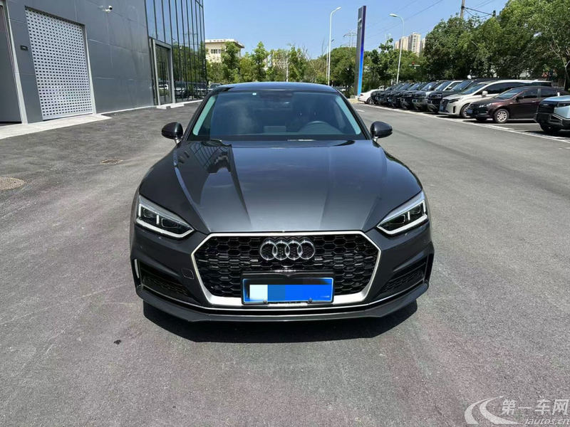奥迪A5掀背 40TFSI [进口] 2019款 2.0T 自动 汽油 时尚型 