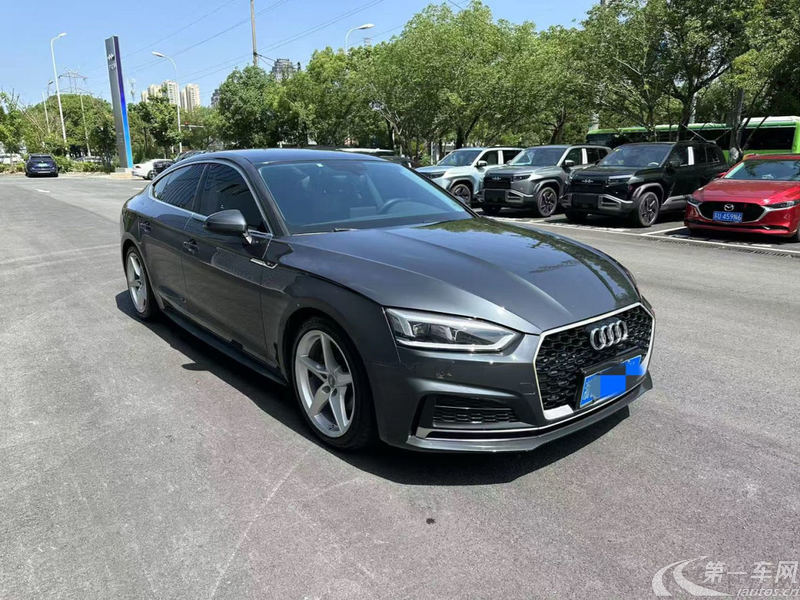 奥迪A5掀背 40TFSI [进口] 2019款 2.0T 自动 汽油 时尚型 