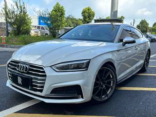 奥迪A5掀背 2.0T 