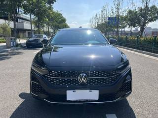 大众帕萨特 2.0T 自动 380TSI精英版 