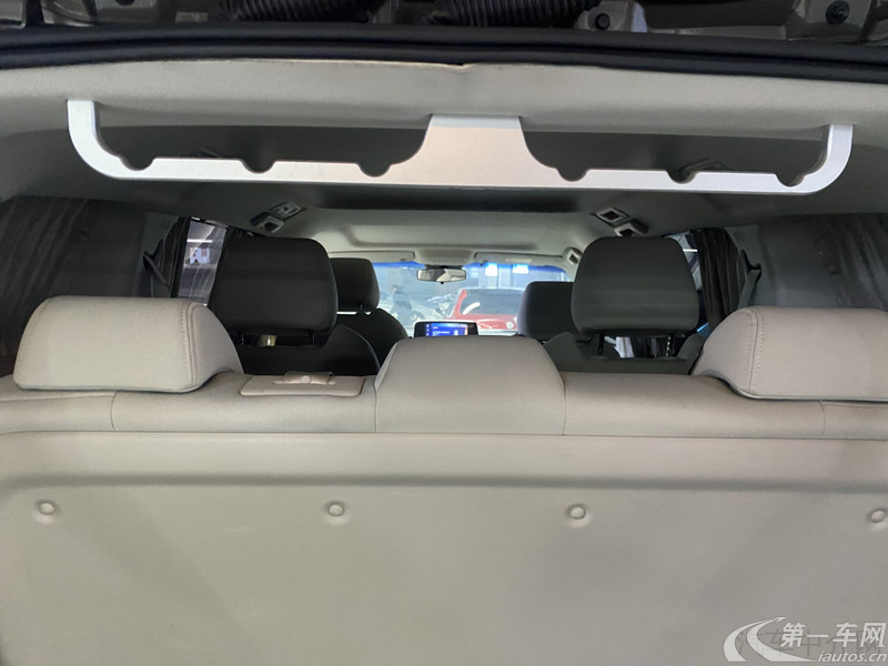 别克GL8 2023款 2.0T 自动 7座 652T舒适型 (国Ⅵ) 