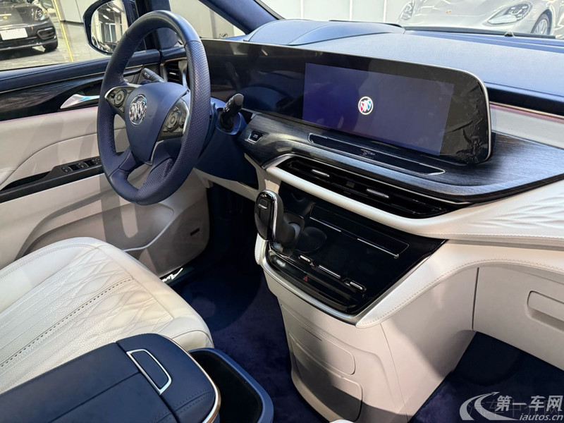 别克GL8 2023款 2.0T 自动 7座 改款亲礼版 (国Ⅵ) 