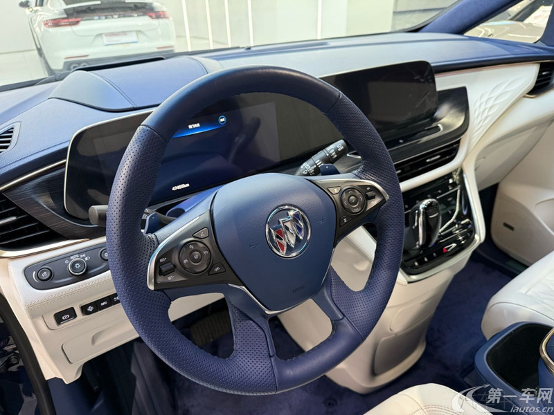 别克GL8 2023款 2.0T 自动 7座 改款亲礼版 (国Ⅵ) 