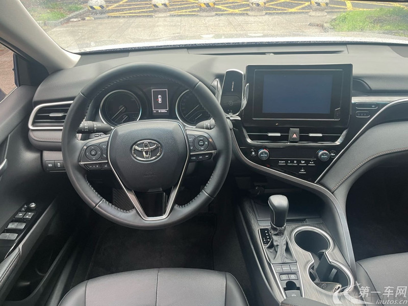 丰田凯美瑞 2021款 2.5L 自动 领先版 (国Ⅵ) 