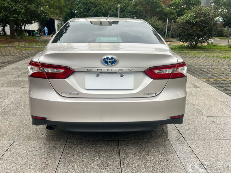 丰田凯美瑞 2021款 2.5L 自动 领先版 (国Ⅵ) 