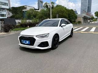 奥迪A4L 35TFSI 2.0T 自动 时尚动感型 