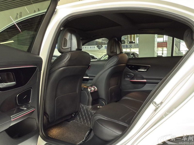 奔驰C级 C260L 2022款 1.5T 自动 运动版 (国Ⅵ) 