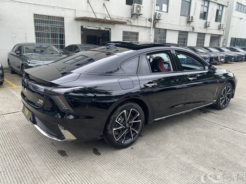 红旗H6 2024款 2.0T 自动 致逸版 (国Ⅵ) 