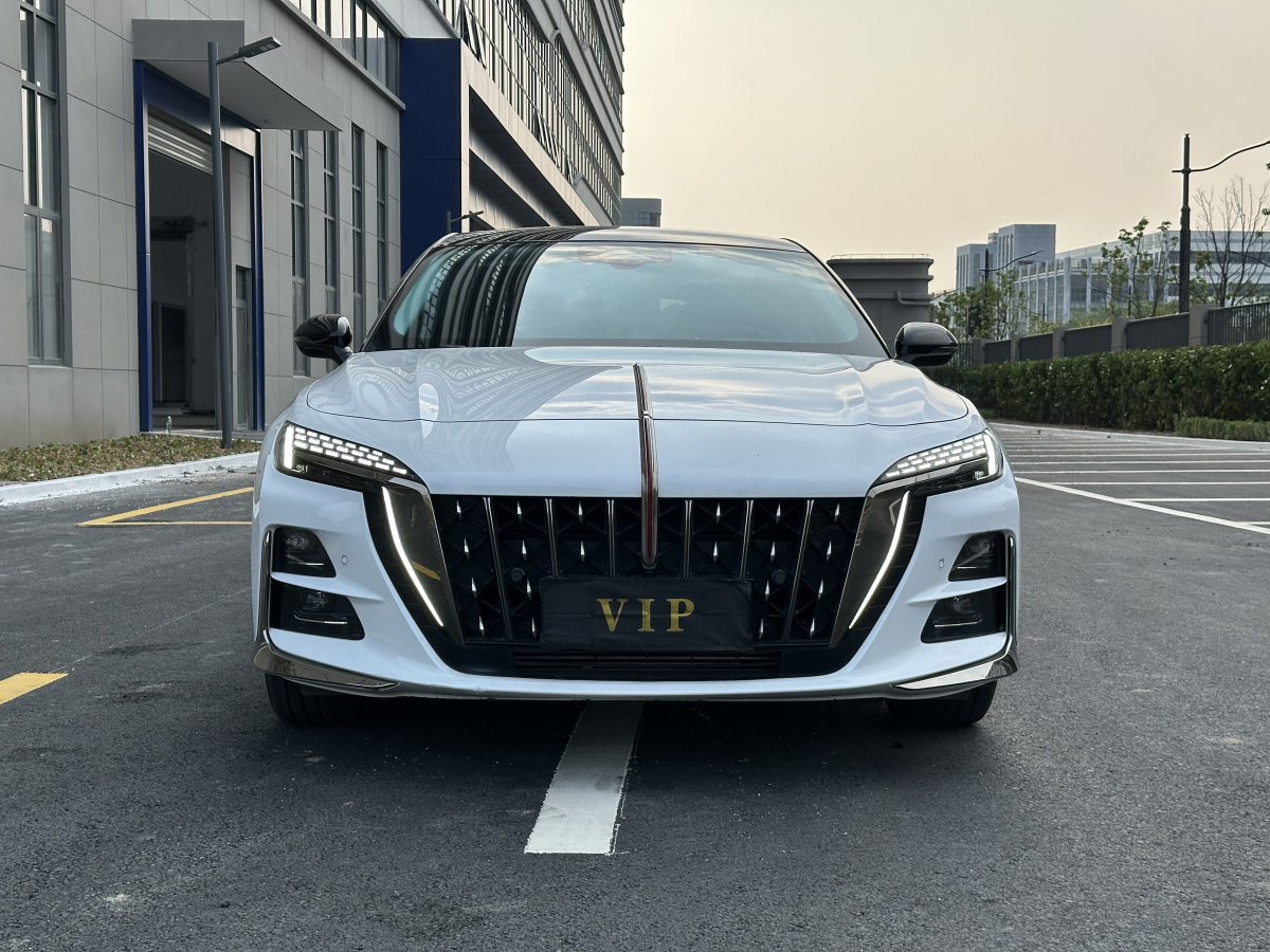 红旗H6 2023款 2.0T 自动 致逸版 价格0万